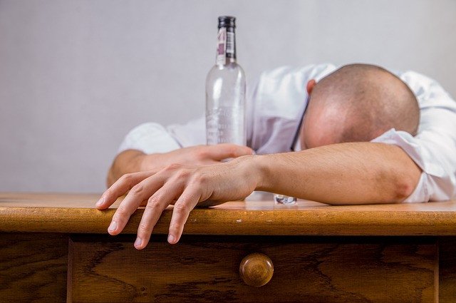 how to hide a hangover at work