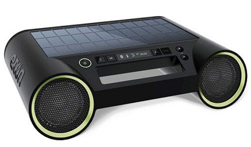 solar powered boombox rukus