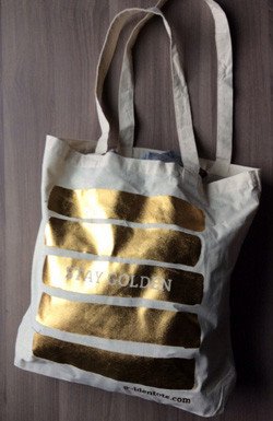 golden tote