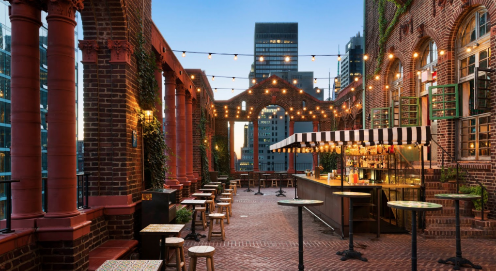 Pod 39 Hotel Rooftop 
