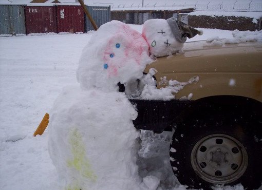 16 Pictures of Dead, Dying, Or Mutilated Snowmen | ModernMan.com