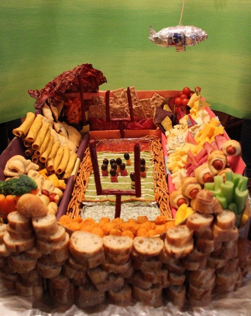 10 Amazing Super Bowl Stadiums … Made Out Of Food blimp