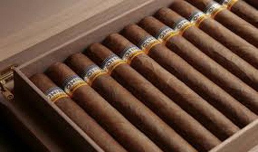 8 Things Guys Should Know About … Cigars