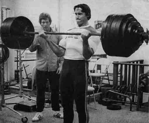 best workouts for men barbell curls