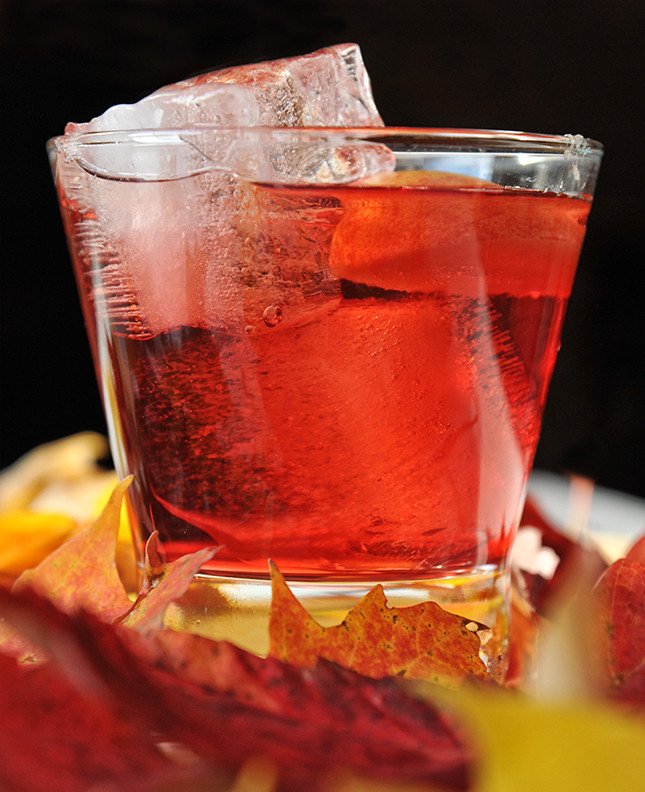 Cocktail Recipes: Crown Royal Regal Apple Crownberry