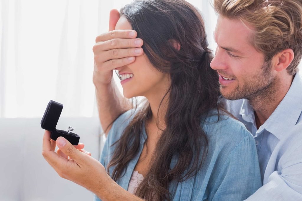 should i get married man surprise a woman with proposal