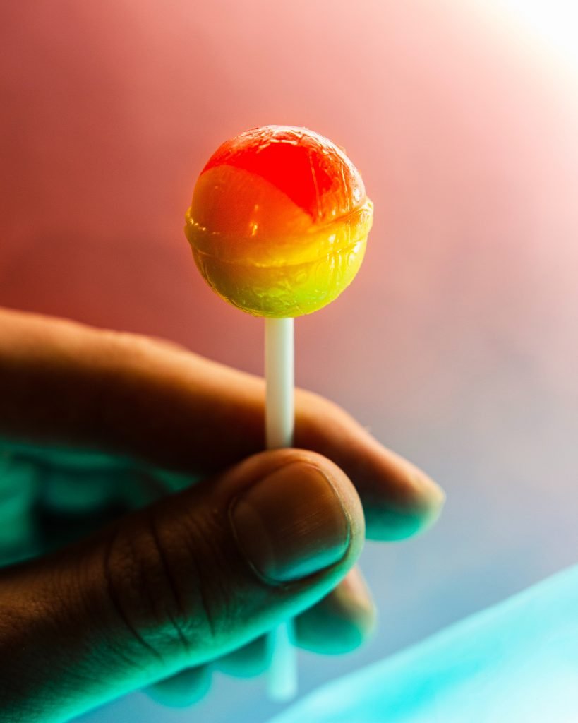 red lollipop 2747249