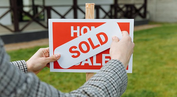 selling house 600