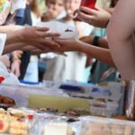 Sizzle and Shine: Tips for Hosting the Ultimate Summer Bash