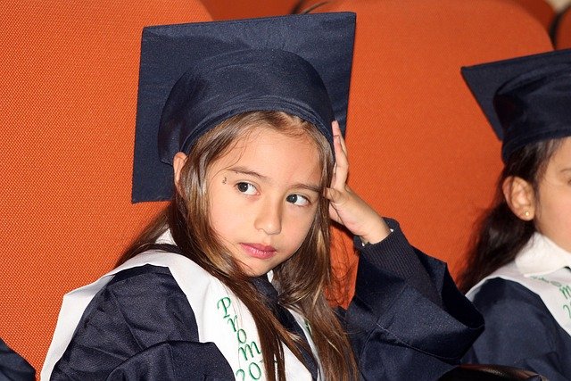 graduation 4684828 640